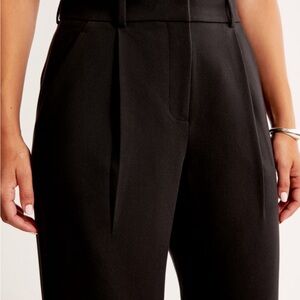 A&F Curve Love Quinn Tailor Pants